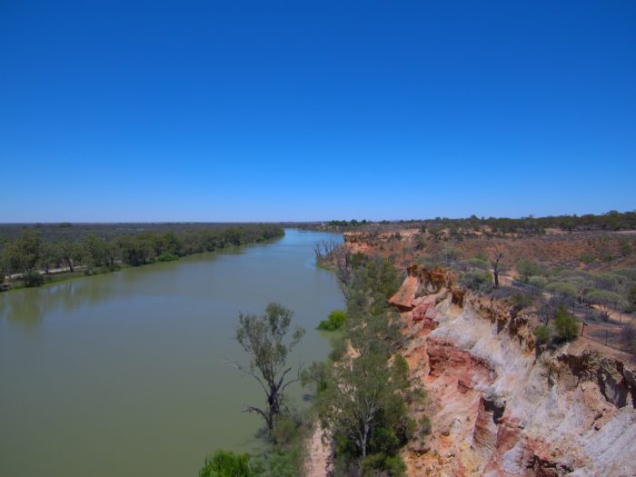 Murray river at Berri drone image 2