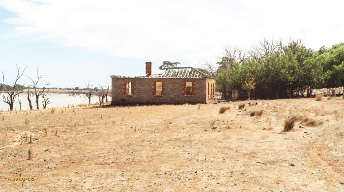 derelict Cairn Curran house 3
